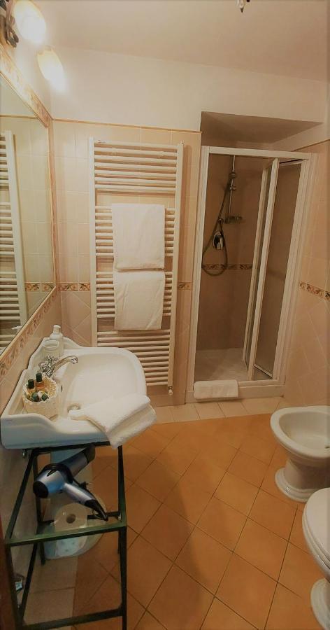 Le Civette Country Resort บันโญ อา ริโพลี ภายนอก รูปภาพ